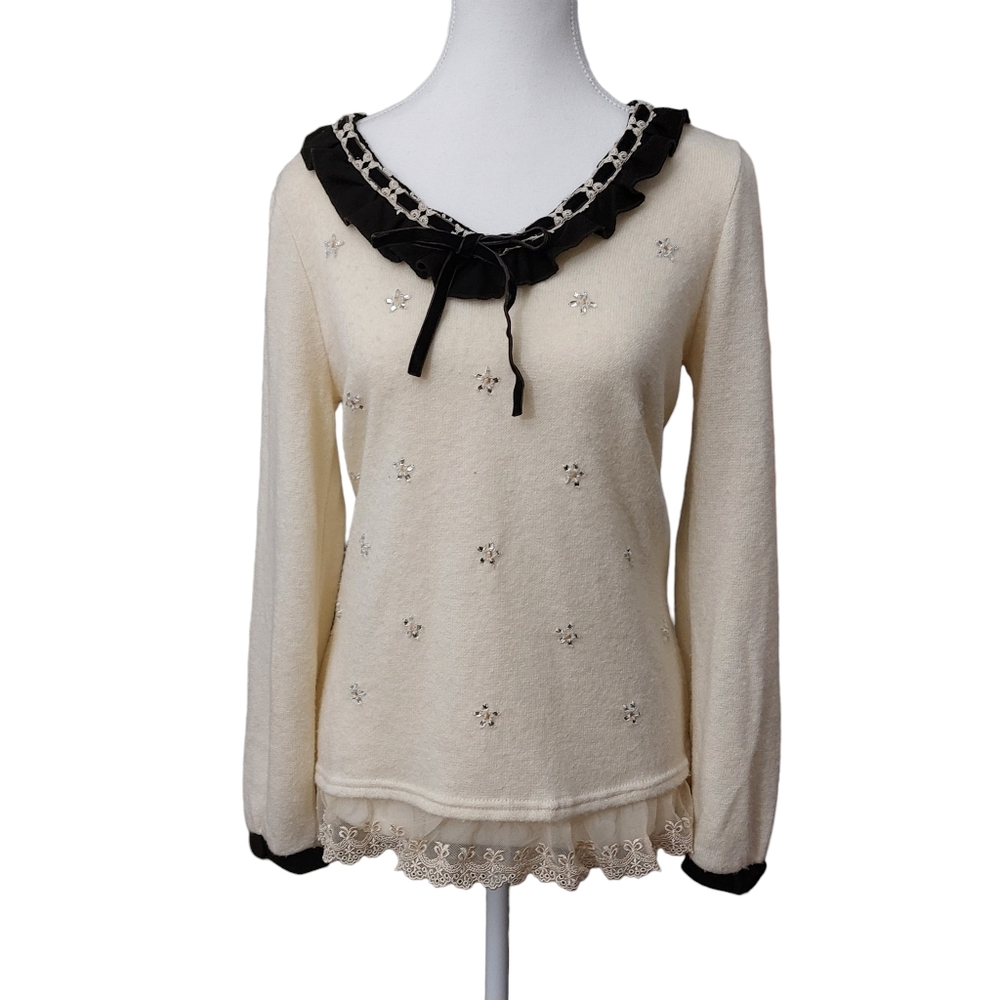 Axes Femme Cream Sweater